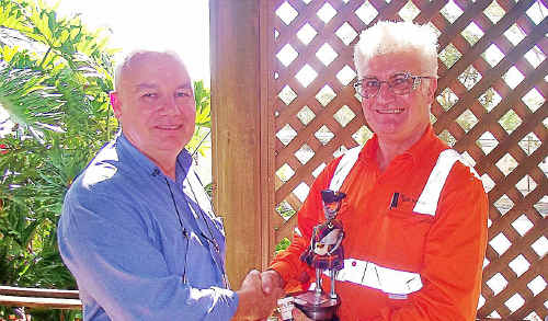 CHH facility manager David Miller (left) congratulates Les Johnston on retirement. CHH facility manager David Miller (left) congratulates Les Johnston on retirement.